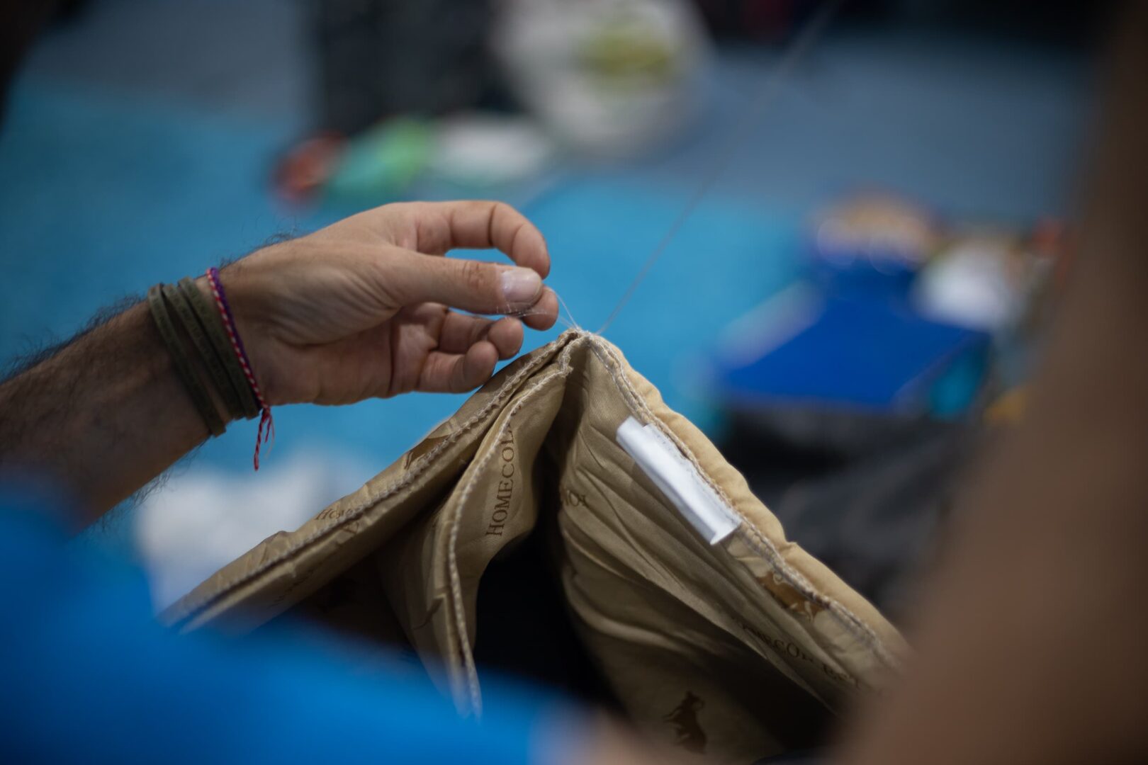 sewing a sleeping bag Tadjikistan