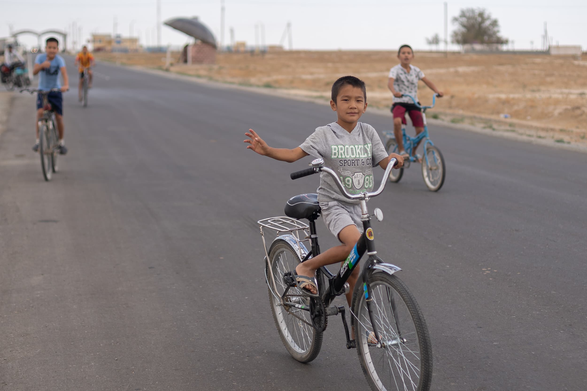 young cyclists Uzbekistan