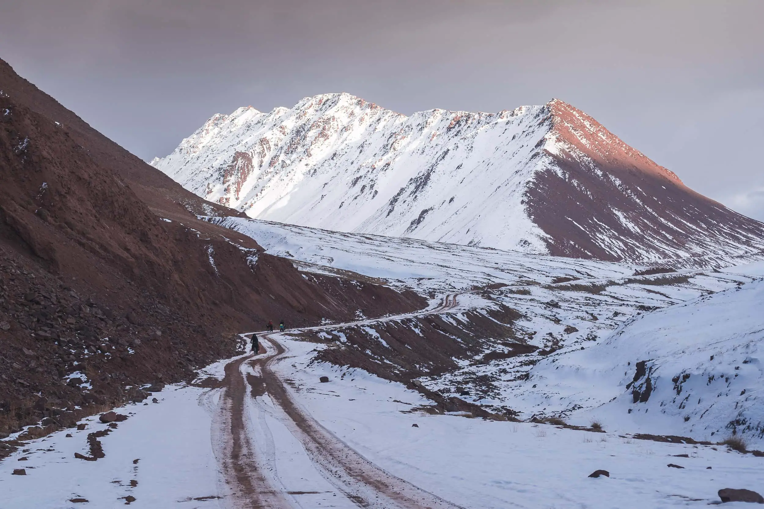 frozen roads Kyzil-art Pass