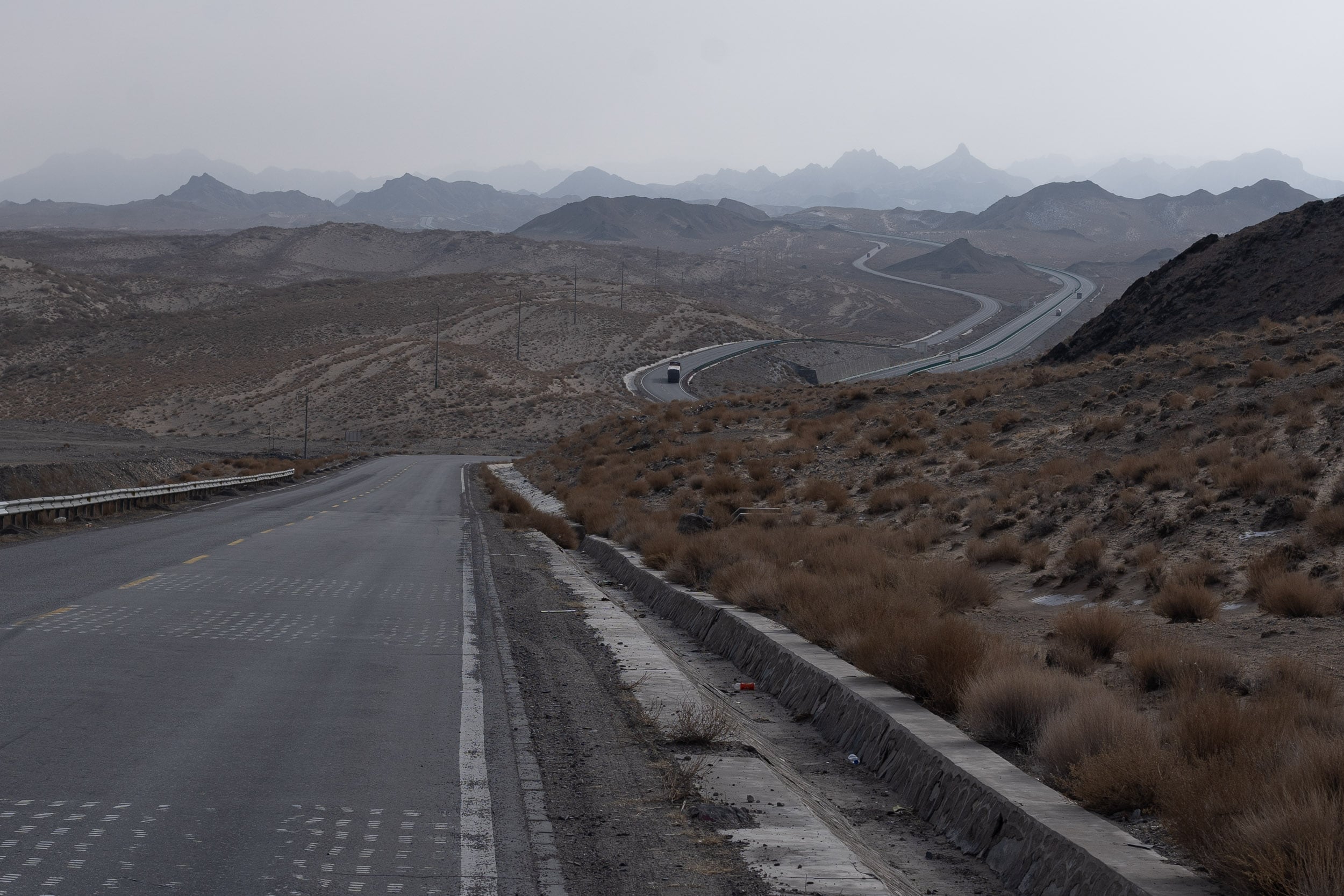 tibetan plateau roads